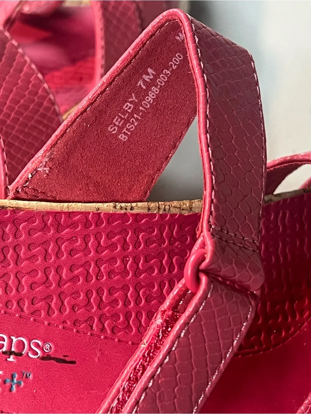 Baretraps Posture+ Selby Pink Strappy Cork Wedge Sandals Women’s Size 7M - Picture 3 of 6